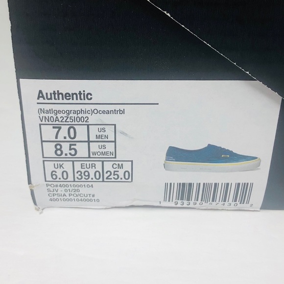 Classic Vans - Picture 8 of 10